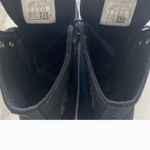 Converse Women's Chuck Taylor All Star Lugged Hi Sneaker